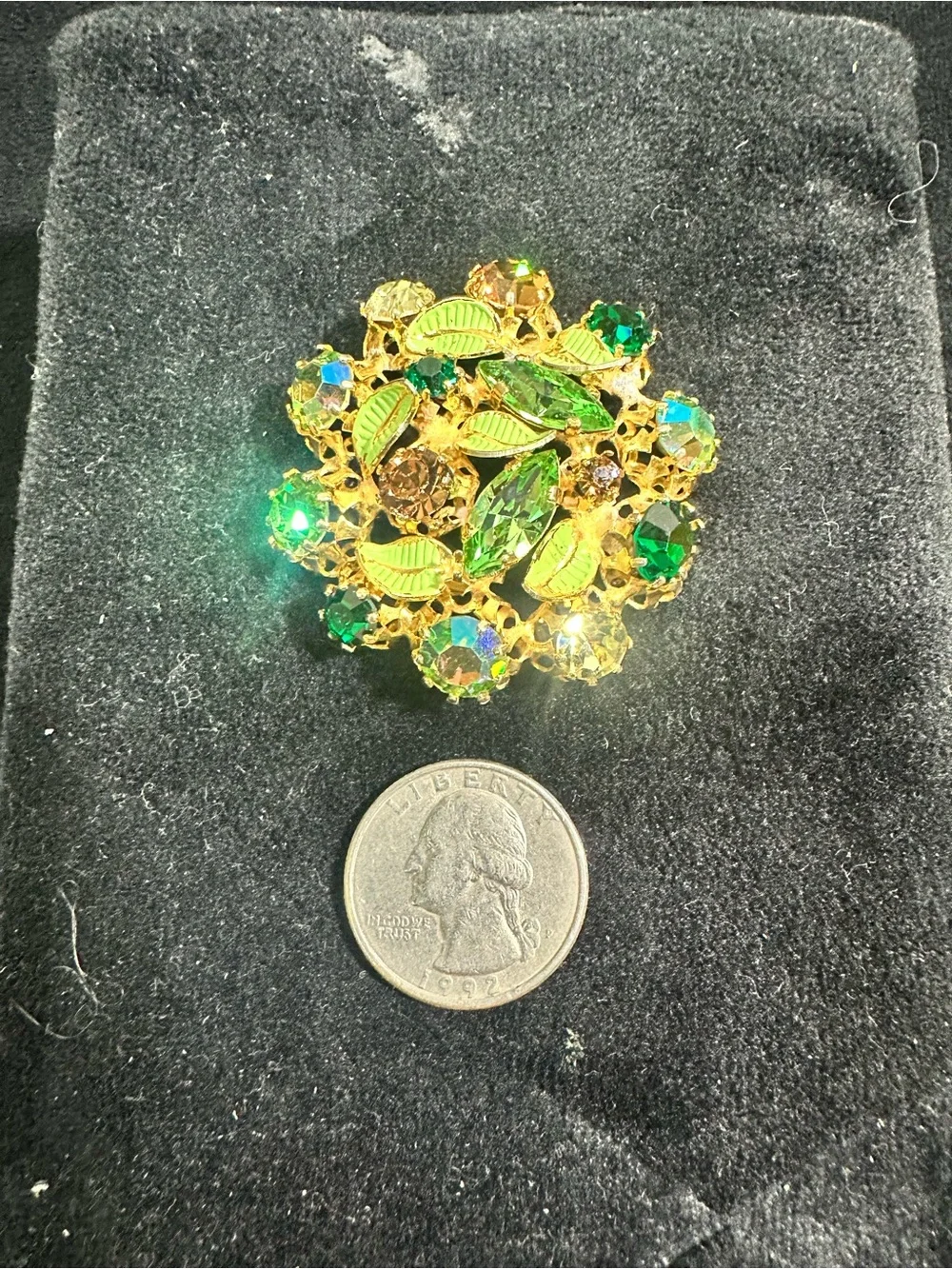 Vtg: Beautiful Australian Crystal & Enamel Floral Accent Brooch
